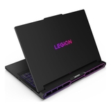 Lenovo Legion Pro 7 - tản nhiệt phải