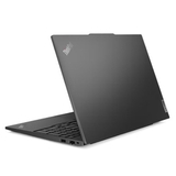 Lenovo ThinkPad E16 - tản nhiệt phải