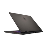 MSI Sword 16 HX - tản nhiệt phải