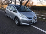HONDA FIT HYBRID - 1300cc - (33.6km／リットル) - Model 2011 (H23) - Shaken until 6/2022