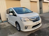 NISSAN - SERENA - HigwaySTAR - 2000cc (13.2km／リットル theo catalog) - Model 2012 - Shaken full 2 years