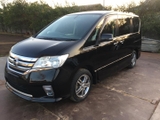 NISSAN SERENA - HigwaySTAR - 2000cc ( 13.2km／リットル) - Model 2011 - Shaken full 2 years