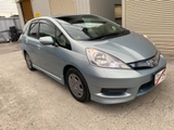 HONDA FIT SHUTTLE-HYBRID-1300cc-(30.0km／リットル)