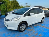 HONDA FIT HYBRID - 1300cc - (33.6km／リットル) - Model 2012 - Shaken until 4/2021