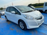 HONDA FIT HYBRID - 1300cc - (33.6km／リットル) - Model 2012 - Shaken until 4/2021