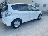 HONDA FIT HYBRID - 1300cc - (33.6km／リットル) - Shaken full 2 years