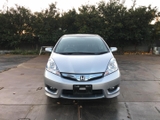 HONDA FIT SHUTTLE - HYBRID - 1300cc - (30.0km／リットル) - Model 2011 (H23) - Shaken full 2 years