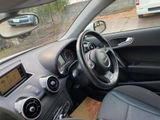AUDI- A1- 1.4TFSI コンぺPG- 1400cc(19.4km／リットル)