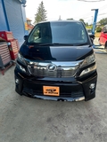 TOYOTA VELLFIRE 2.4 ZG 2013