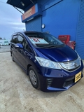 HONDA FREED HYBRID 2013 bản 6 chỗ
