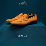 SIZE 40