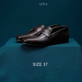 SIZE 37