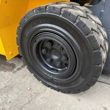XE NÂNG CŨ KOMATSU 2.5 TẤN FE25-2-320903 (Xe 2021. Bình Khô 2021)