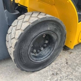 KOMATSU 2.5 TẤN FB25-12-101245 (2015)