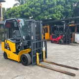 KOMATSU 2.5 TẤN FB25-12-101245 (2015)