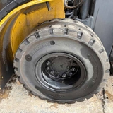 XE NÂNG CŨ 2.5T KOMATSU ĐIỆN (Xe 2017. Bình khô 2021)