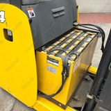 Xe nâng Komatsu 1,4 tấn điện đứng lái đời 2020