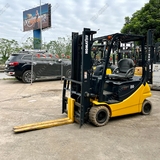 Xe nâng Komatsu 2.0 tấn điện ngồi lái dịch từng càng