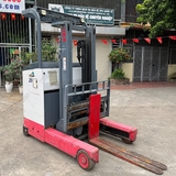 Xe nâng Nichiyu điện 2 tấn đứng lái giá rẻ