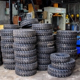 Lốp đặc xe nâng Casumina 7.00-12 (700-12) CA202B BD