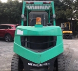 Mitsubishi 3.5 Tấn FD35NT Dịch Càng Lốp Đặc