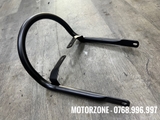 Tay dắt sau Kawasaki W175