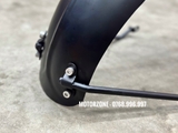 Dè nhôm chắn bùn nguyên bánh Yamaha XSR155