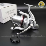 Máy Daiwa Emblem Surf 35 SCW QD 2 cối