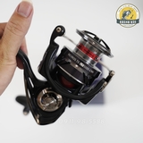 Máy Daiwa REVROS 2021