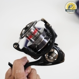 Máy Daiwa REVROS 2021