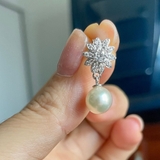 Bông Tai Ngọc Trai Akoya 8mm Màu Trắng Bạc Cùng Móc Vàng Trắng 10k Gắn Kim