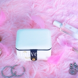 Hộp vuông khoá nút thời trang - trắng