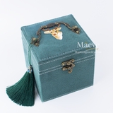 Hộp nhung 3 tầng hình hươu - xanh ngọc bích