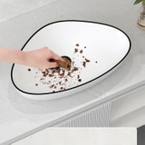 Chậu Lavabo Đặt Bàn Mẫu Tam Giác Viền Đen Lanka LB39