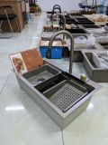 Combo Chậu Rửa Chén 1 Hộc + Vòi Rửa Chén Thác Nước Inox Phủ Nano Xám 7846