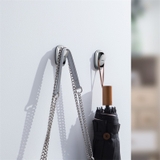 https://chube.vn/mieng-dan-moc-treo-da-nang-baseus-beetle-vehicle-hook