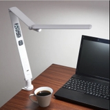 Đèn kẹp 3 khớp cắt giảm 45% ánh sáng xanh MotoM GST012CL