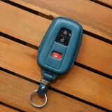 Bao da Toyota Corolla Cross - 3 nút - Buttero