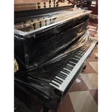 Piano đứng UX-10A màu đen bóng