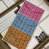 TÚI MCM GIFT CLUTCH