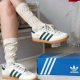 GIÀY THỂ THAO ADIDAS STADT ORIGINAL VẠCH XANH JR8311