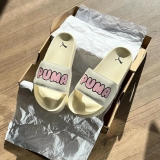 DÉP PUMA CHỮ HỒNG 38723402