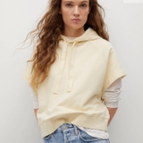 ÁO CỘC TAY BE MŨ M.N.G 87097154