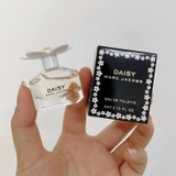 NƯỚC HOA DAISY 4ML