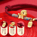 VÒNG TAY THỪNG ĐỎ CHARM NGỰA AGOVSKI