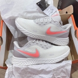 GIÀY CHẠY NỮ NIKE REVOLUTION BQ3207-101