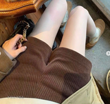 QUẦN SHORT NHUNG TĂM WGWE W8422