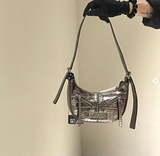 TÚI VERSACE JEANS 2 MÀU - 75VA4BG3
