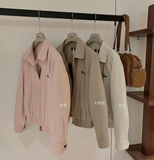 ÁO KHOÁC CỔ BẺ LOGO CÚN WGWE W7472 FREESIZE