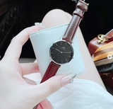 DANIEL WELLINGTON DÂY NÂU MẶT ĐEN DW00600177